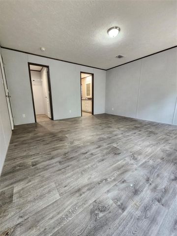 23076 Farm To Market 227, Kennard, TX 75847