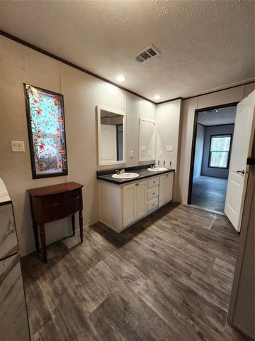 23076 Farm To Market 227, Kennard, TX 75847