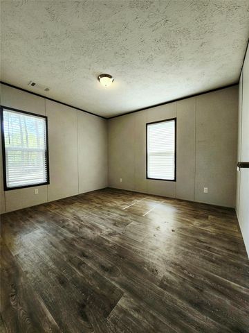 23076 Farm To Market 227, Kennard, TX 75847