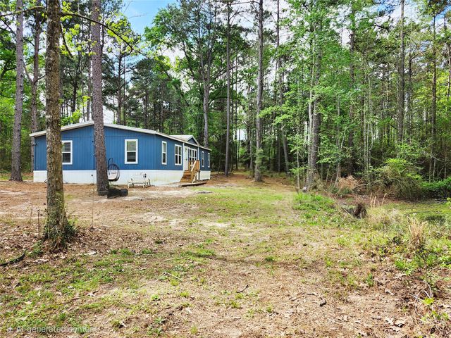 23076 Farm To Market 227, Kennard, TX 75847