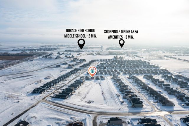 6709 69th Avenue S, Horace, ND 58047