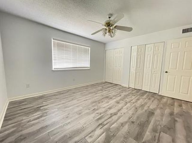 201 E College Boulevard 13, Niceville, FL 32578