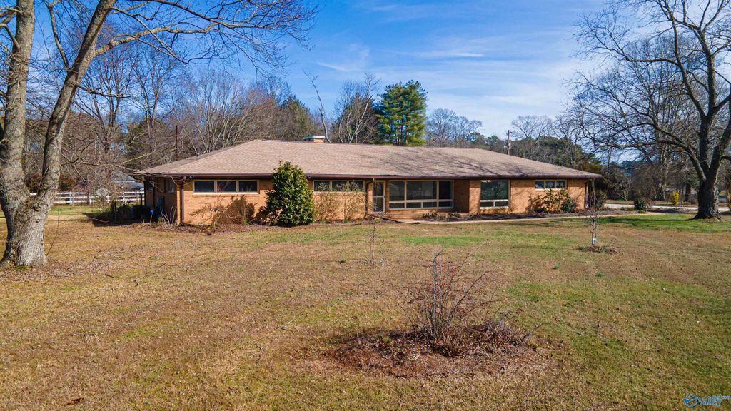 600 Butler Avenue, Boaz, AL 35957