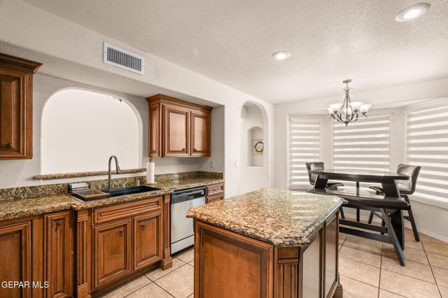 14840 Holden Road, Horizon City, TX 79928