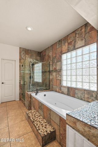 14840 Holden Road, Horizon City, TX 79928