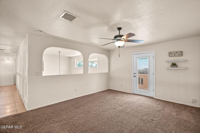 14840 Holden Road, Horizon City, TX 79928