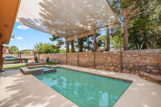 14840 Holden Road, Horizon City, TX 79928