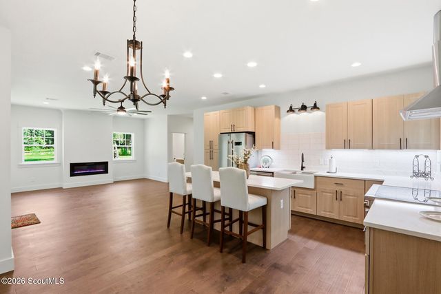 91 Sir Edward Teach Road, Midway, GA 31320