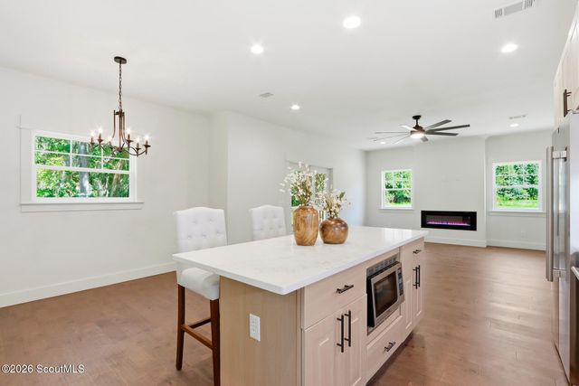 91 Sir Edward Teach Road, Midway, GA 31320