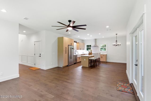 91 Sir Edward Teach Road, Midway, GA 31320
