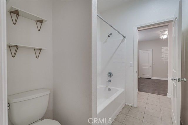 5005 Silvery Jewel, Bakersfield, CA 93313