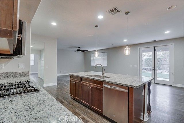 5005 Silvery Jewel, Bakersfield, CA 93313