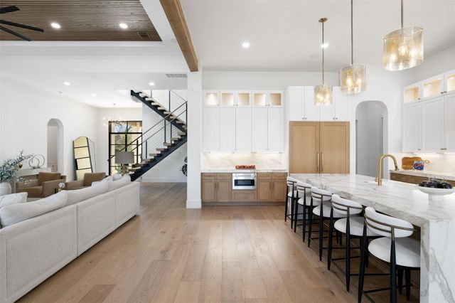 5608 Shady Oak CT, Austin, TX 78756