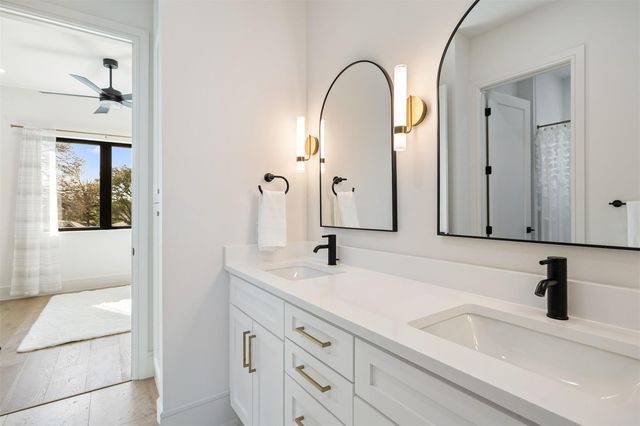 5608 Shady Oak CT, Austin, TX 78756