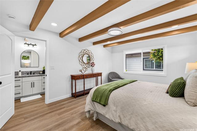 743 Akumu Street, Kailua, HI 96734
