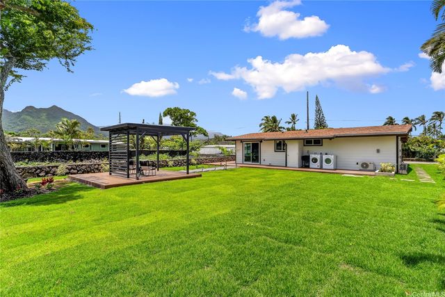 743 Akumu Street, Kailua, HI 96734