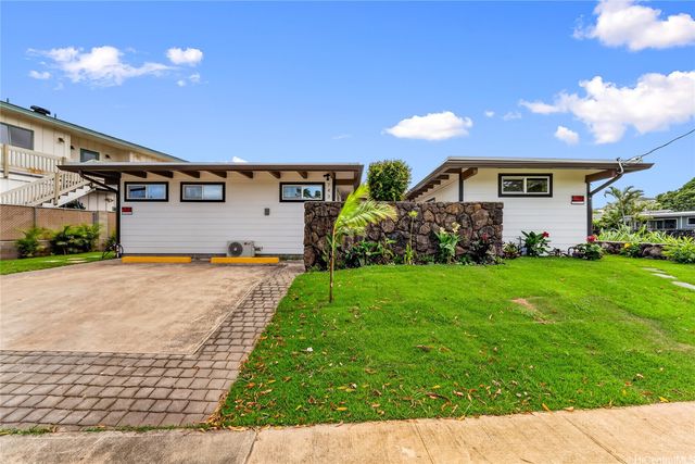 743 Akumu Street, Kailua, HI 96734