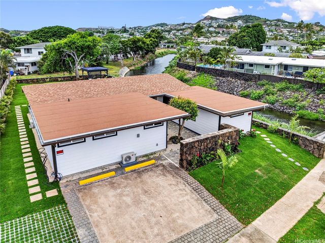 743 Akumu Street, Kailua, HI 96734