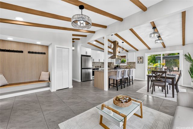 743 Akumu Street, Kailua, HI 96734