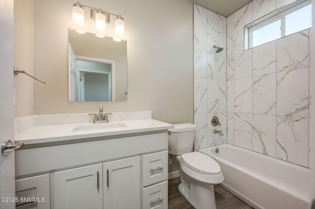 701 Basha Arc, Las Cruces, NM 88005