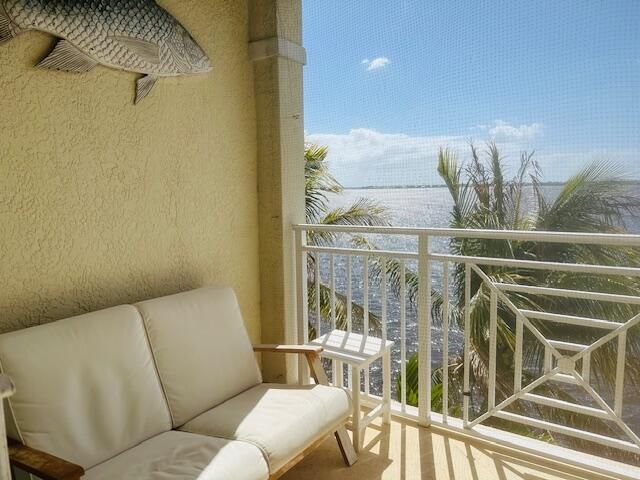 975 NW Flagler Avenue 403, Stuart, FL 34994