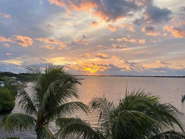 975 NW Flagler Avenue 403, Stuart, FL 34994