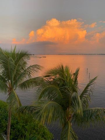 975 NW Flagler Avenue 403, Stuart, FL 34994