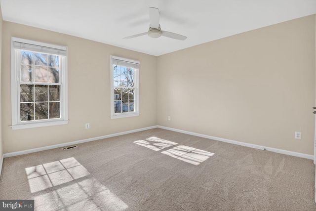 2790 MANSWAY DR, Herndon, VA 20171