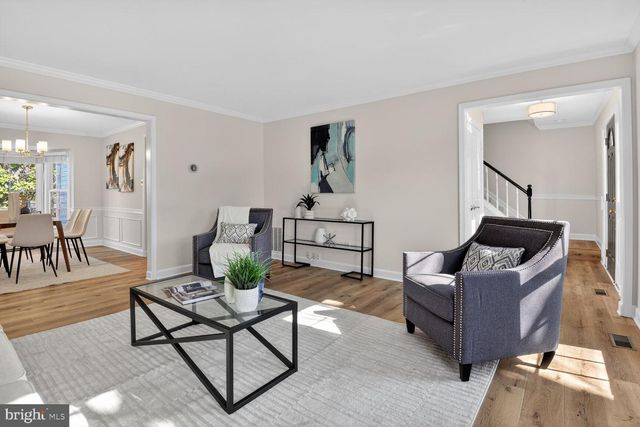 2790 MANSWAY DR, Herndon, VA 20171