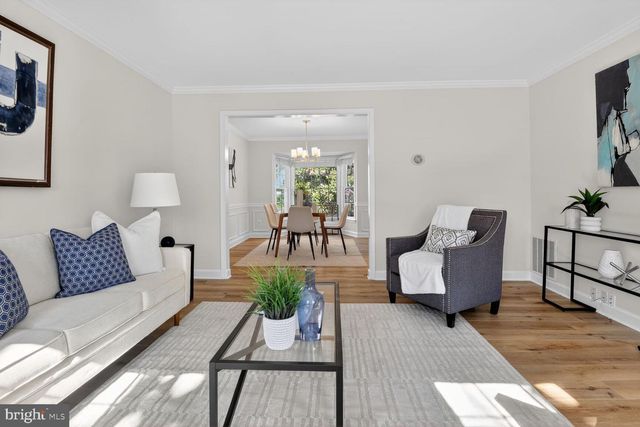 2790 MANSWAY DR, Herndon, VA 20171