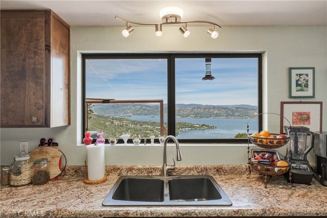 8874 Fairway Drive, Kelseyville, CA 95451