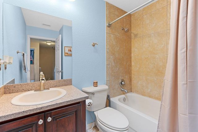 7415 S ELLIOTT STREET, Tampa, FL 33616