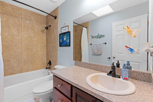 7415 S ELLIOTT STREET, Tampa, FL 33616