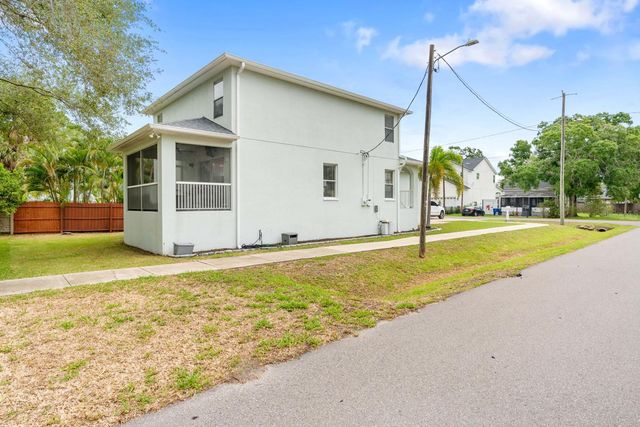 7415 S ELLIOTT STREET, Tampa, FL 33616
