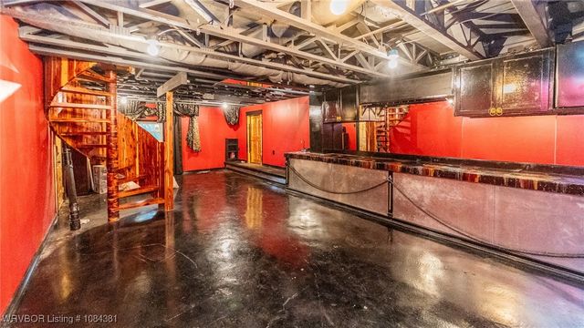 1401 6th Street, Van Buren, AR 72956