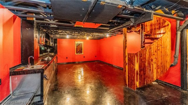 1401 6th Street, Van Buren, AR 72956