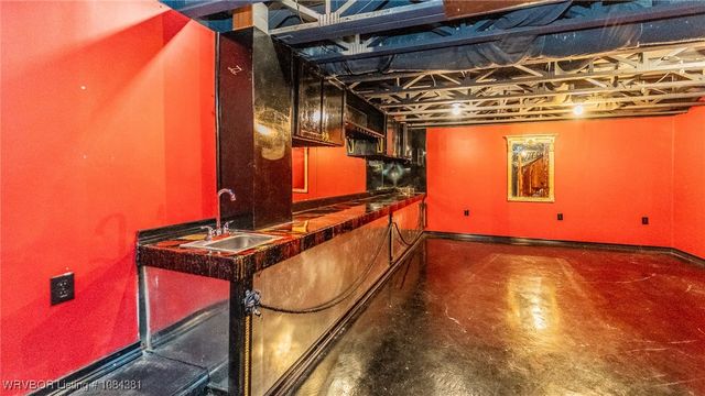 1401 6th Street, Van Buren, AR 72956