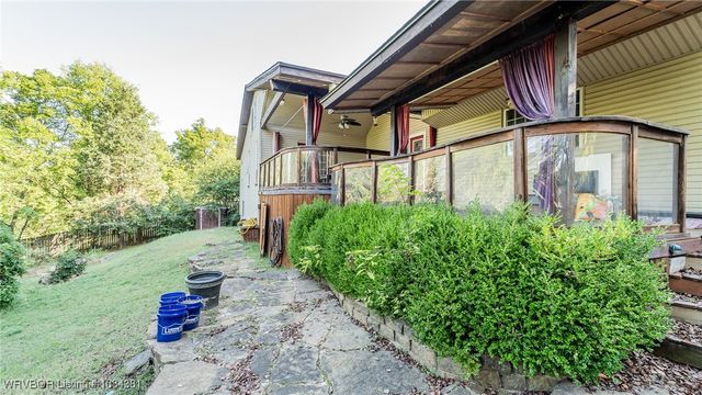 1401 6th Street, Van Buren, AR 72956