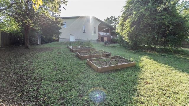 1401 6th Street, Van Buren, AR 72956