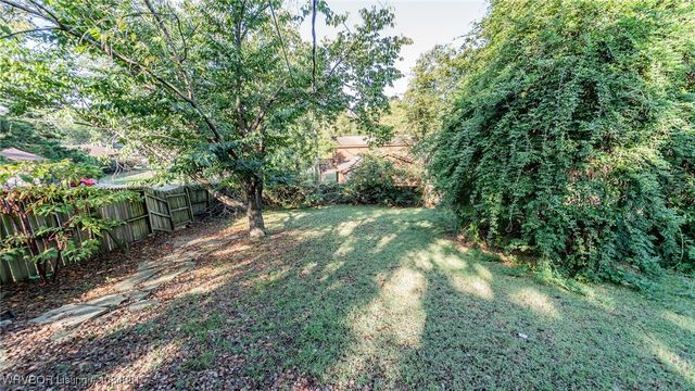 1401 6th Street, Van Buren, AR 72956