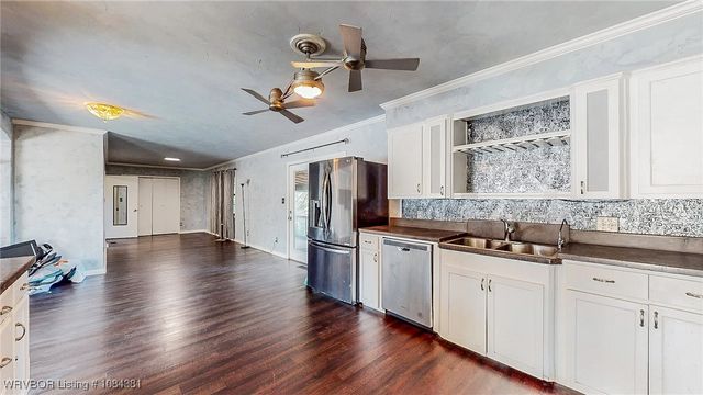 1401 6th Street, Van Buren, AR 72956