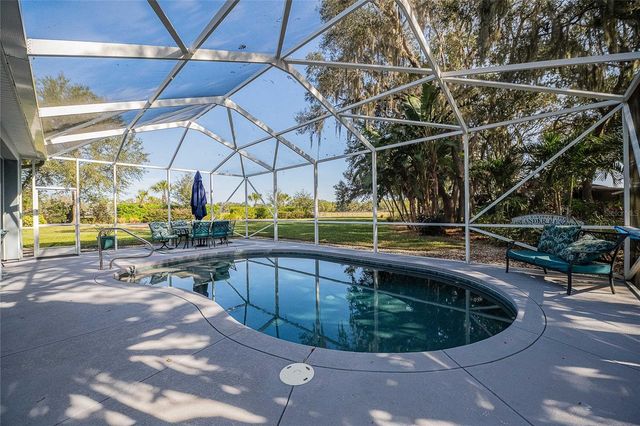 2424 BURNS AVENUE, Lake Wales, FL 33898