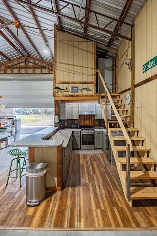 2424 BURNS AVENUE, Lake Wales, FL 33898