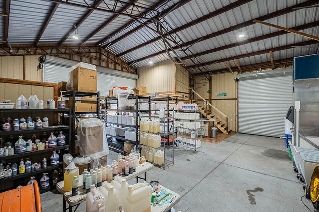 2424 BURNS AVENUE, Lake Wales, FL 33898