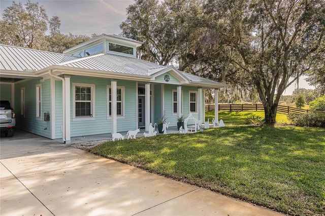 2424 BURNS AVENUE, Lake Wales, FL 33898