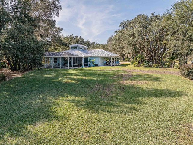 2424 BURNS AVENUE, Lake Wales, FL 33898