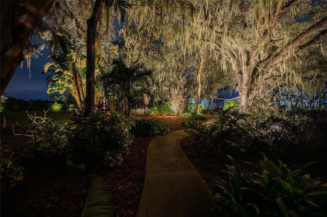 2424 BURNS AVENUE, Lake Wales, FL 33898