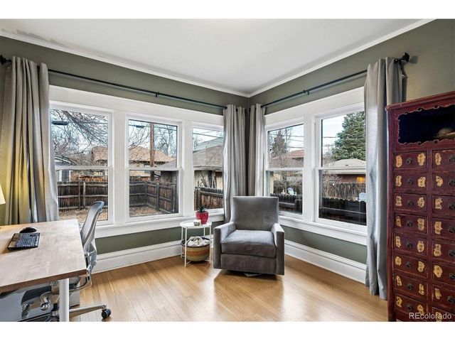 945 Adams St, Denver, CO 80206