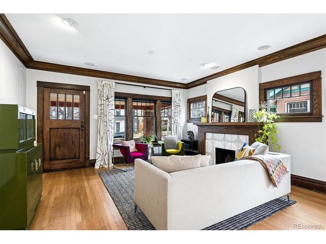 945 Adams St, Denver, CO 80206