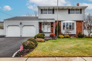 34 Timberlane Drive, Colonia, NJ 07067